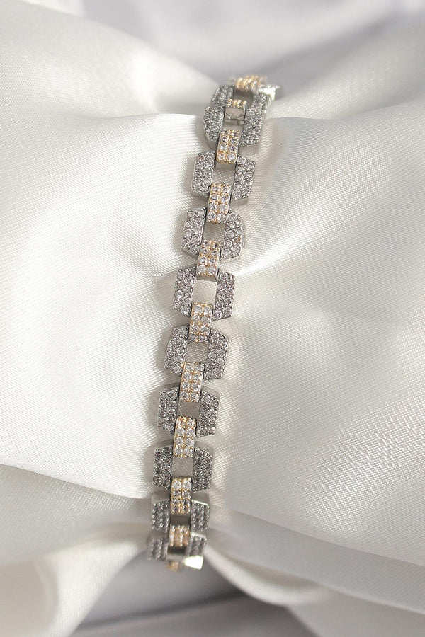 Qiva™ Vip Chain
